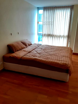 Condos for rent : 💎 For Rent: Serene Place Sukhumvit 24 – Spacious luxury condo in Phrom Phong area near BTS | Code DS2057 Line @Dstay
