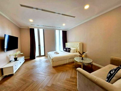 เช่าบ้านเดี่ยว ฟอร์จูนทาวน์ : HR3321 Rare Item Super Luxury House with Private Lift 749 Residence สุขุมวิท 49/1 ใกล้ BTS พร้อมพงษ์ & ทองหล่อ