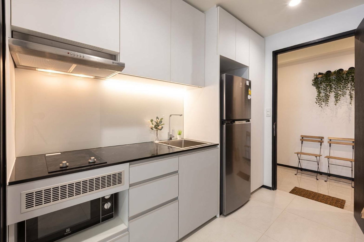 รูป LTH4339 – Le Premier 1 FOR RENT 4 beds 3 baths size 180 Sq.M. Nearby BTS Asoke station ONLY 80k/Month - รูปที่ 3/7