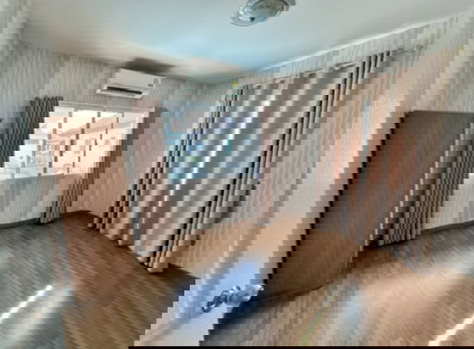 รูป ราคาถูก ให้เช่า บ้านเดี่ยว หมู่บ้านชวนชื่น กรีนบาวด์ มี 2 ชั้น 50 ตรว. 3 ห้องนอน 3น้ำ 2จอดรถ เขตบางคูวัด ปทุมธานี เพียง 16,000 บาท - รูปที่ 2/9