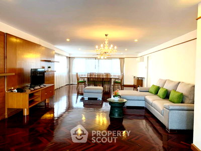 เช่าคอนโด เขตบางกะปิ : คอนโด 3-ห้องนอน ที่ โฟร์วิงส์ แมนชั่น ใกล้ BTS นานา (ID 1910774)