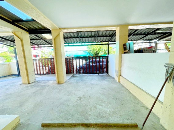 รูป ทาวน์เฮาส์ 3 นอน 2 น้ำ ใกล้ สวนหลวง ร.9 900 ม. 24 ตร.ว.188ตร.ม. หลังหัวมุม เฉลิมพระเกียรติ ร.9 44-52 ประเวศ ใหญ่มาก 2คูหา - รูปที่ 2/8