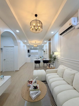 For Sale Corner Townhouse 2 Bedroom in East Pattaya Khao Noi
