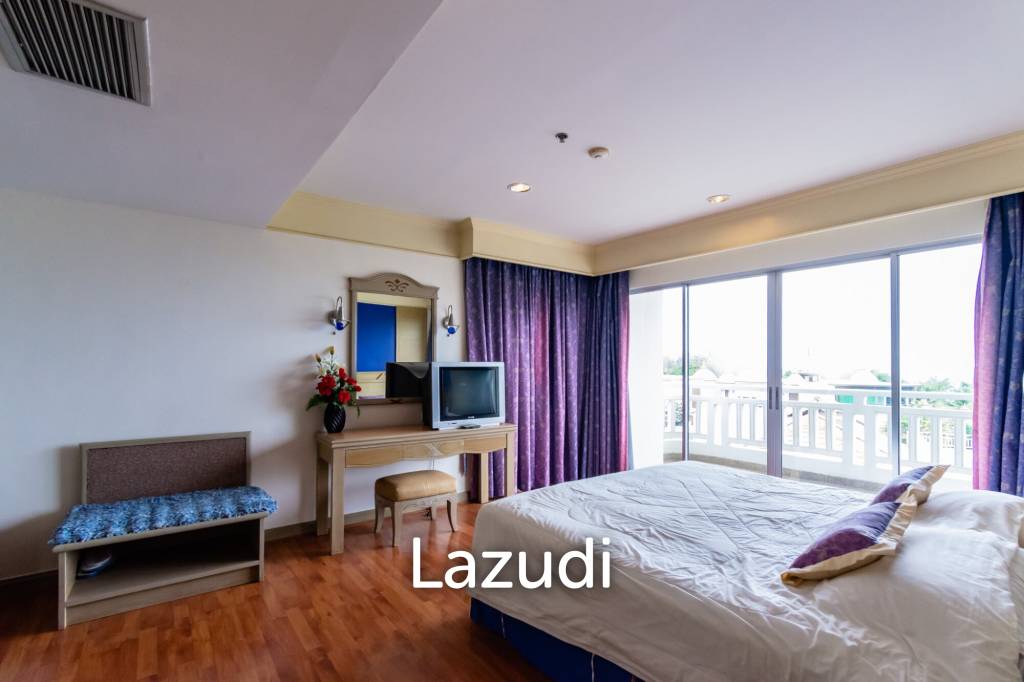 picture SPRINGFIELD : 2 Bed Beachfront Seaview Condo - 8/16