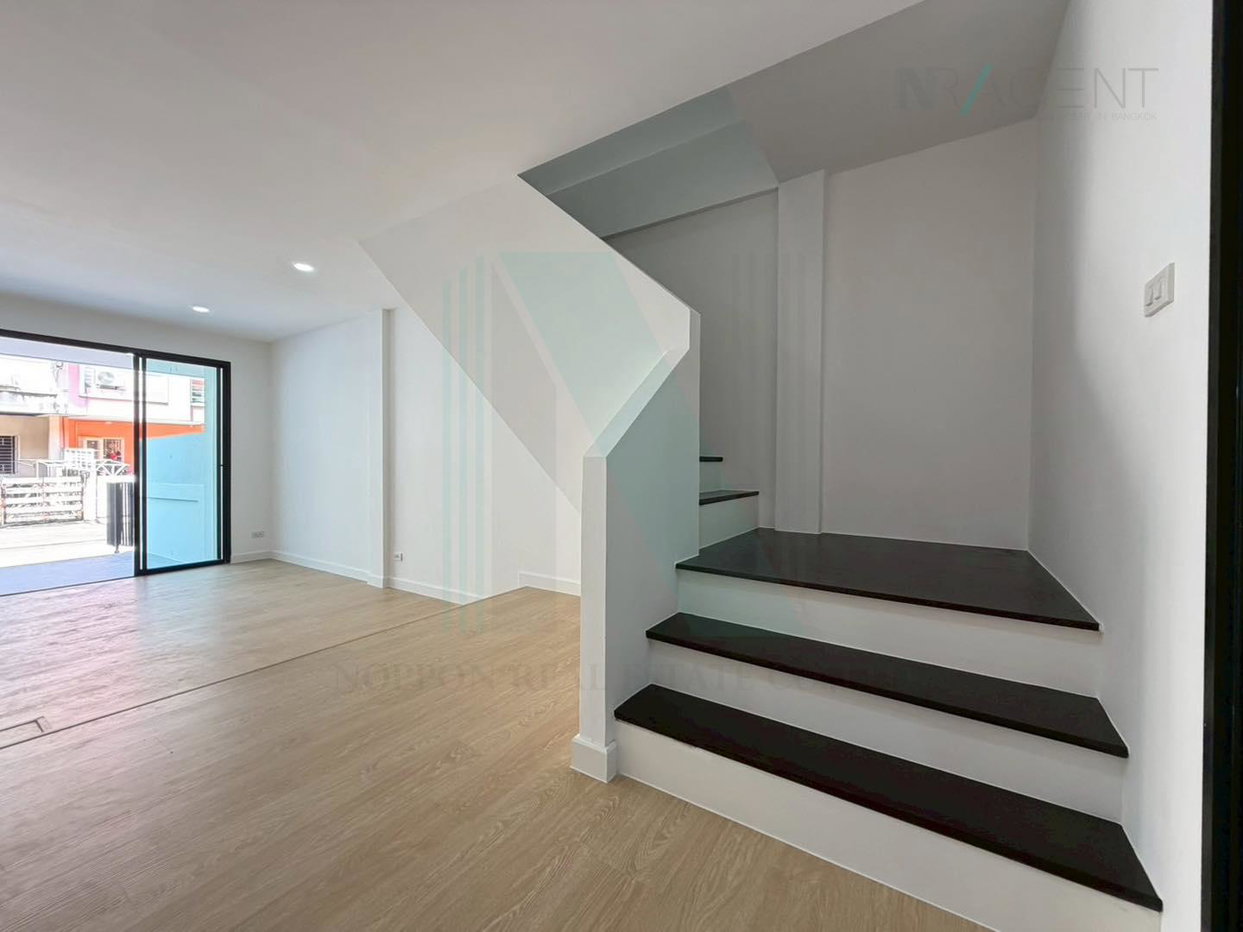 รูป 📌 ขายทาวน์เฮาส์ โครงการ เฟิสท์โฮม 2 ชั้น 2 ห้องนอน 3 ห้องน้ำ - รูปที่ 4/8