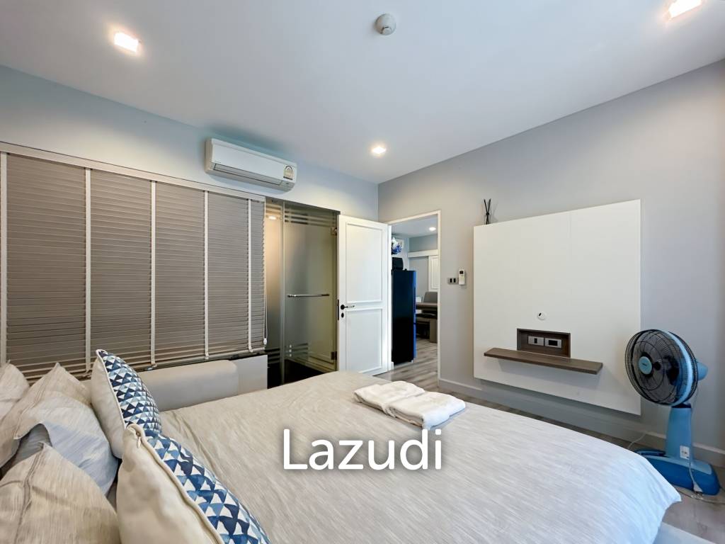 picture The Crest Santora : 2 Bedroom Condo With Pool Access - 13/24