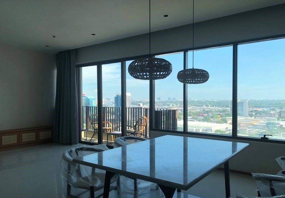 รูป LTH2696- The Emporio Place FOR RENT 3 beds 4 baths size 165 Sq.M. Near BTS Phrom Phong station ONLY 120k/Month - รูปที่ 3/8