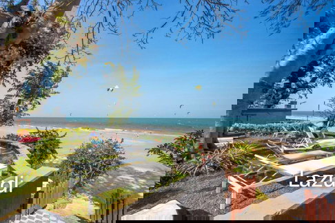 BAAN SAN DAO : 2 bed great new renovated condo