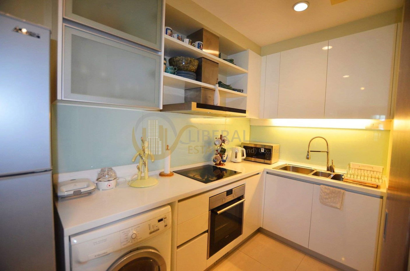 รูป LTH2846 – Bright Sukhumvit 24 FOR RENT 3 beds 4 baths size 189.39 Sq.M. Nearby BTS Phrom Phong station ONLY 39 MB - รูปที่ 3/7