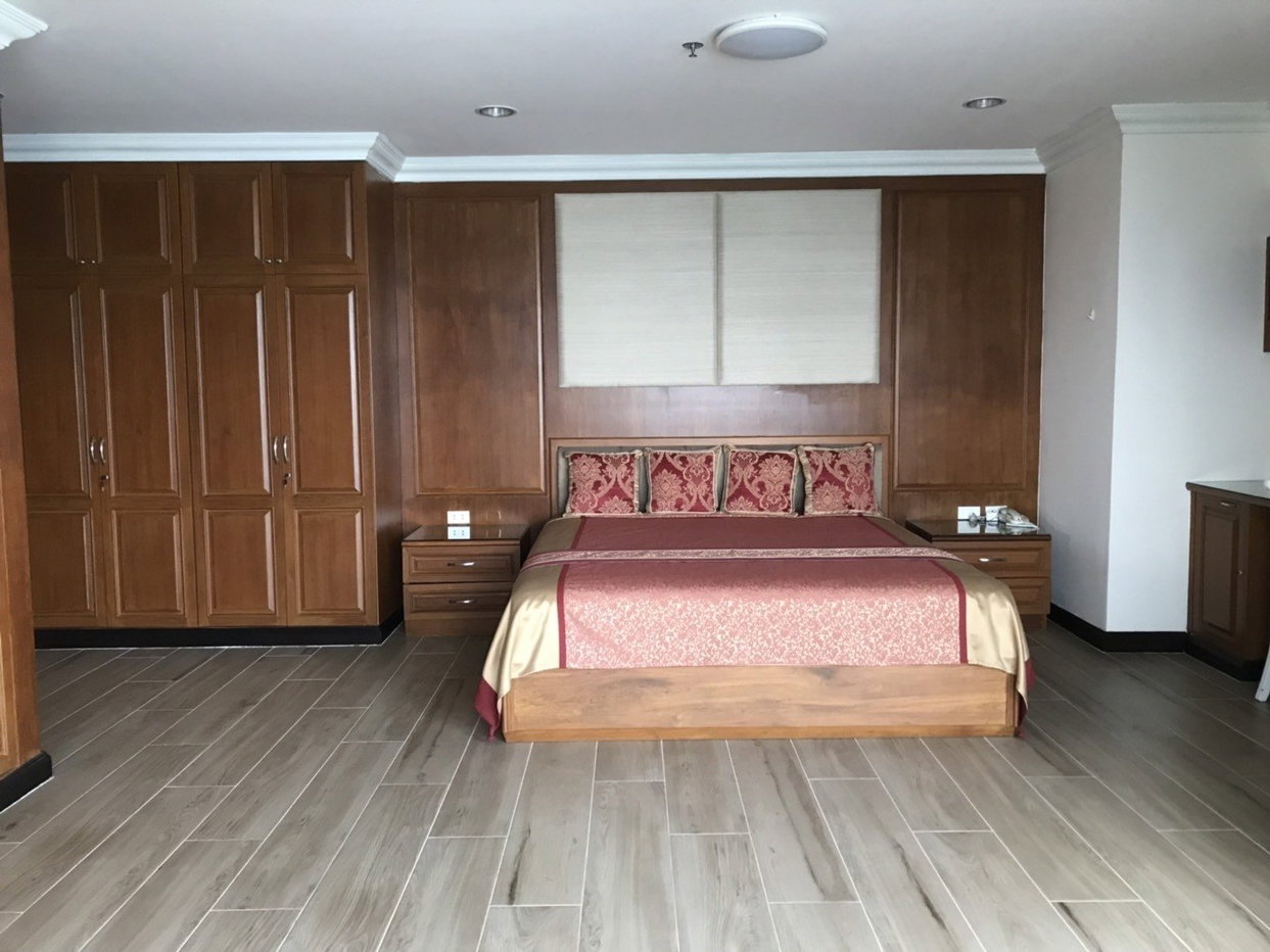 รูป LTH3941– Baan Suanpetch FOR RENT 3 beds 4 baths size 265 Sq.M. Nearby BTS Phrom Phong station ONLY 80k/Month - รูปที่ 4/6