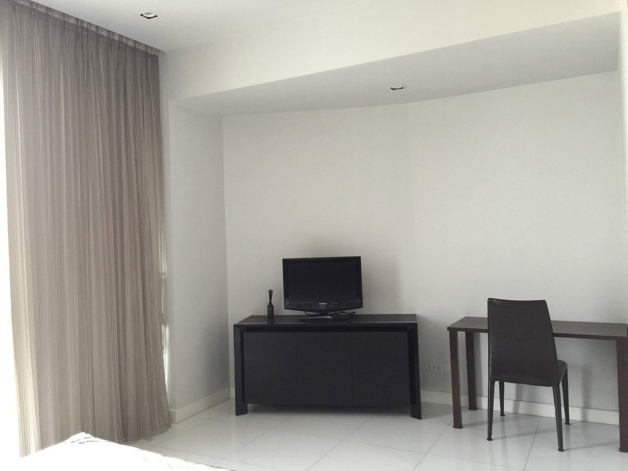รูป LTH5128 – Millennium Residence FOR SALE 1 bed 1 bath Size 68 Sq.M. nearby BTS Asoke Station ONLY 13.65 MB - รูปที่ 2/5
