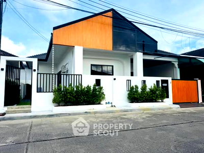 ขายคอนโด : คอนโด 3-ห้องนอน ที่ หมู่บ้าน เดอะริช วิลล่า นาบอน ใกล้ Palai (ID 2645526)