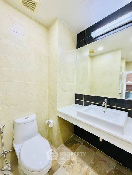 รูป คอนโด 1-ห้องนอน ที่ เดอะ กรีน ลีฟวิ่ง คอนโด ใกล้ เมืองพัทยา (ID 2676912) - รูปที่ 4/23