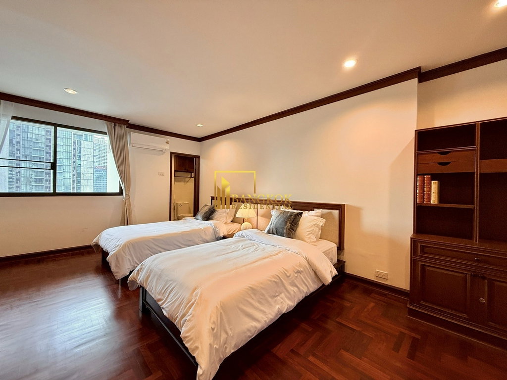 รูป Elegant 3+1 Bedroom Luxury Apartment in Phrom Phong Area - BR21391AP - รูปที่ 21/45