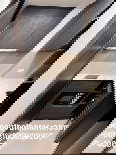 รูป P-48057 พร้อมอยู่! XT ห้วยขวาง 1 ห้องนอนสุดหรู ใกล้ MRT ห้วยขวาง 22,000 บาท | Line Id: @easythaihome | 085-592-2897 - รูปที่ 8/10