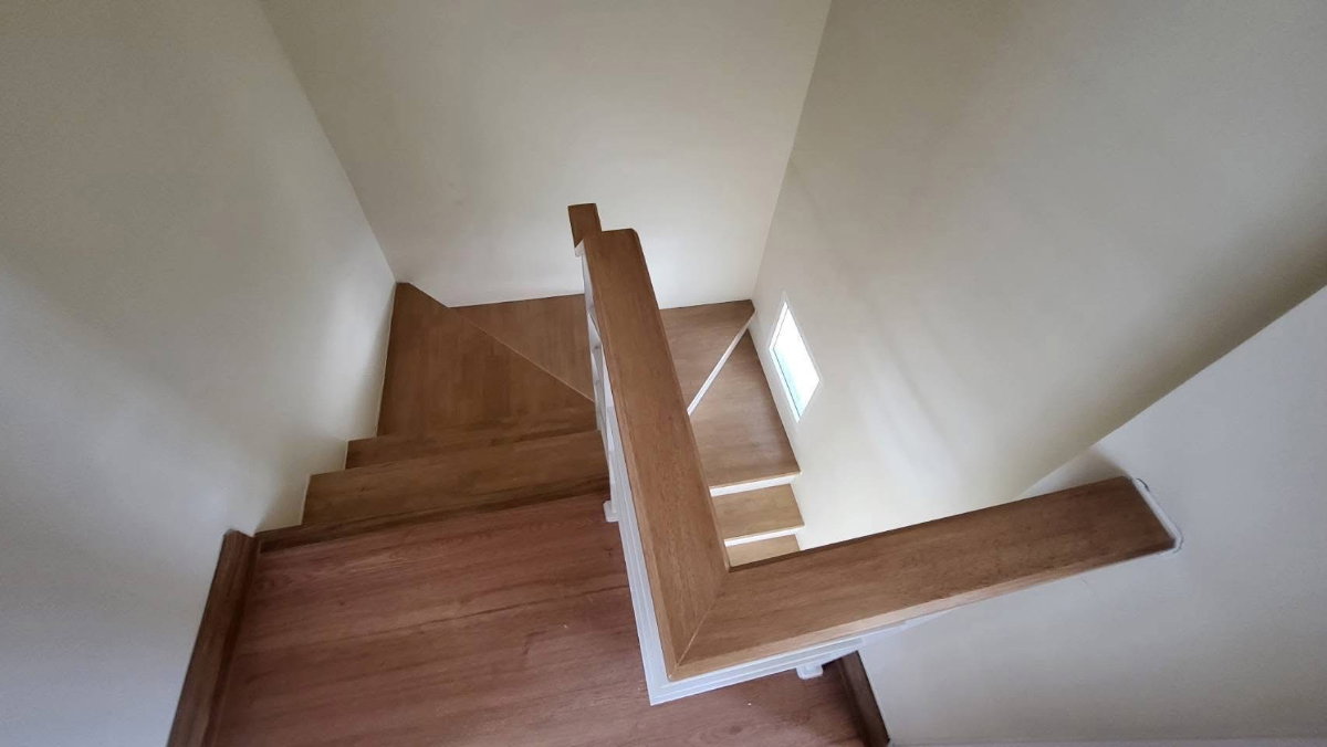 รูป 🏡 ปล่อยเช่าทาวน์โฮม Golden Town รามอินทรา-คู้บอน 3 ห้องนอน 2 ห้องน้ำ บ้านสวย พร้อมอยู่ ทำเลดีมาก ใกล้แหล่งไลฟ์สไตล์ครบ!🐶 อนุญาตสัตว์เลี้ยงตัวเล็ก - รูปที่ 11/14