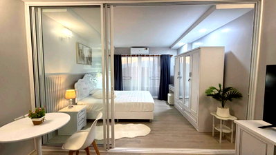 ขายคอนโด : คอนโดรีโนเวท Hillside 8 (พายัพ)  💸ราคาเพียง 1,590,000 บาท 📑ค่าโอนคนละครึ่ง