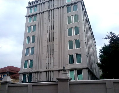 ขายคอนโด : คอนโดมิเนียม/อาคารชุด เนื้อที่ทั้งหมด 32.12 ตร.ม. ห้องชุดเลขที่109/501 (ชั้น 5 ตึก 1) อาคารชุดแมนฮัตตัน พาร์ค เรสสิเด้นท์ เซส แขวงบางนา เขตบางนา กรุงเทพมหานคร ราคา 1,398,000 บาท