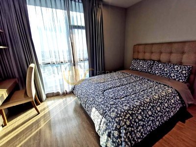 Condos for sale : LTH2823 – Rhythm Ekkamai FOR SALE 3 beds 3 baths size 120 Sq.M. Nearby BTS Ekkamai station ONLY 29 MB