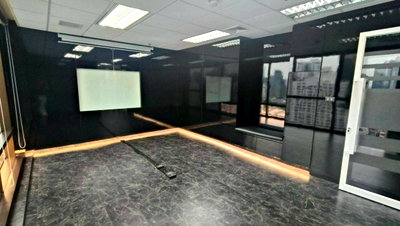 เช่าสำนักงาน ถนนเพชรบุรี กรุงเทพฯ : HR3329FOR RENT ออฟฟิศพร้อมอยู่ วิวเมือง ถนนเพชรบุรีตัดใหม่ (ใกล้ MRT เพชรบุรี) พื้นที่ 120.80 ตร.ม. | กั้นห้องเรียบร้อย | ฟรีค่าส่วนกลาง 