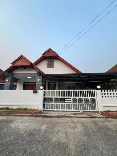 ประกาศให้เช่าบ้าน – หมู่บ้านราชวรินทร์ สันผักหวาน หางดง เชียงใหม่