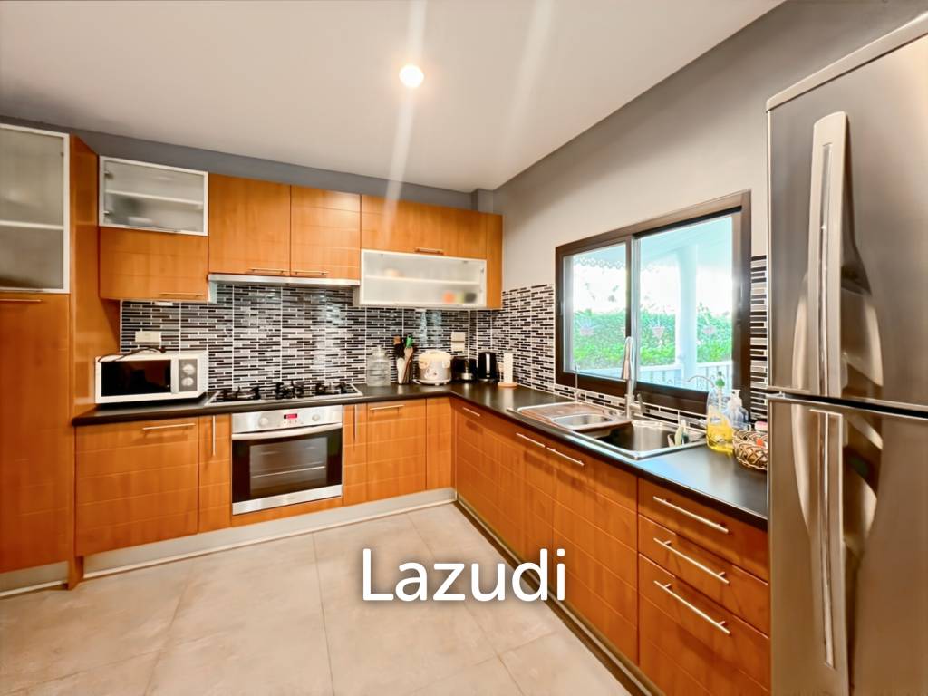 picture The Heights 2: 4-Bedrooms with Private Pool and Garden - 21/58