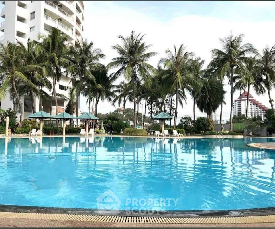 picture Studio Condo at Jamjuree Condo close to Khao Takiab beach (ID 2215249) - 11/13