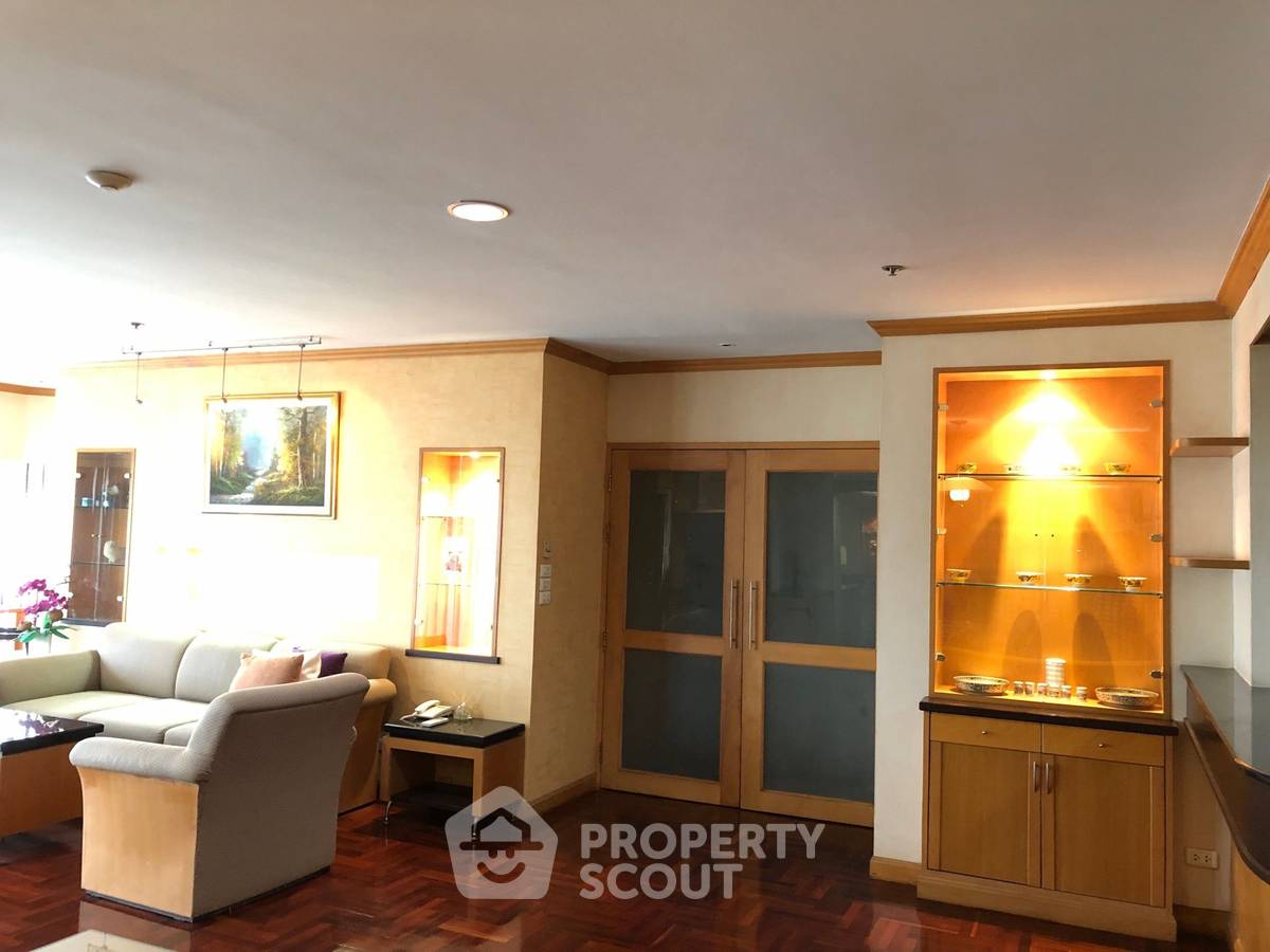 รูป คอนโด 2-ห้องนอน ที่ เซนทรัล ซิตี้ อีส ทาวเวอร์ ใน บางนาเหนือ (ID 1475347) - รูปที่ 3/5