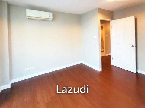 194.2 ตร.ม. 5 ห้องนอน 5 ห้องน้ำ คอนโดสำหรับ ขาย & เช่าใน ห้วยขวาง