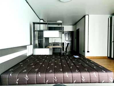 Condos for sale : CHINGMAI Riverside Condo For Sale! Near Top ,Nonghoi market 