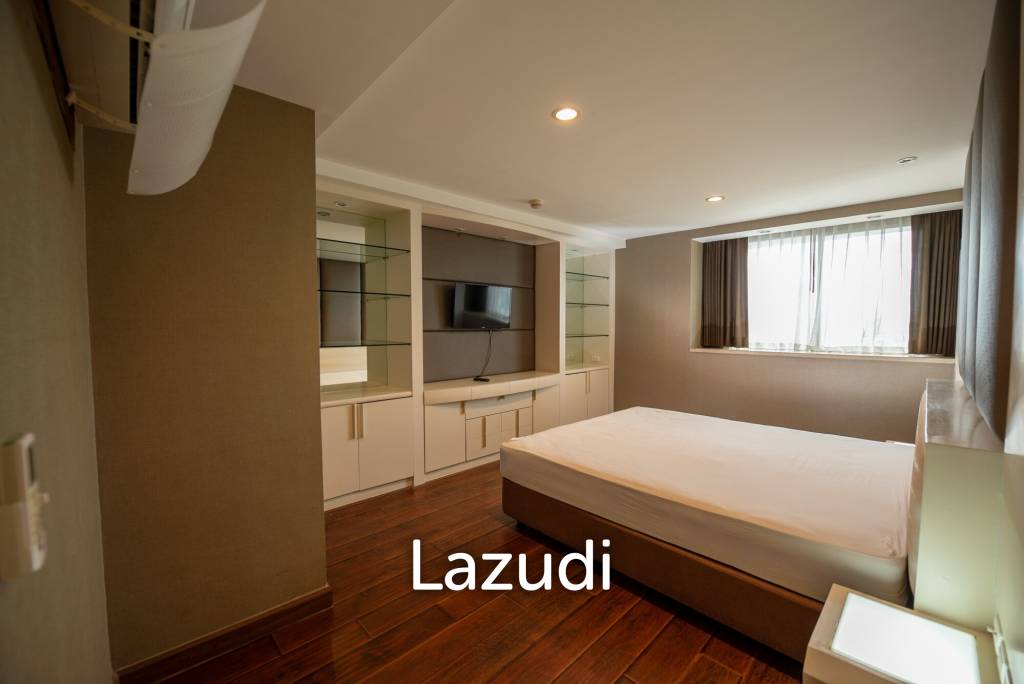 รูป 265.0 ตร.ม. 3 ห้องนอน 3 ห้องน้ำ คอนโดสำหรับ ขายใน คลองตัน - รูปที่ 26/34