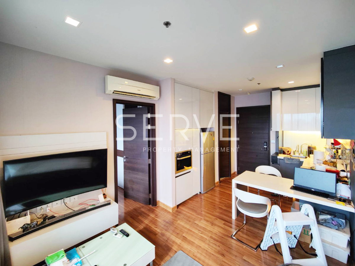 รูป 🔥24K-1นอน มีอ่างอาบน้ำ ห้องกว้าง วิวโล่ง ตกแต่งหรู เฟอร์จัดเต็ม พร้อมหิ้วกระเป๋าเข้าอยู่ คอนโดทำเลดีใกล้MRTศูนย์วัฒนธรรม @  IVY Ampio - รูปที่ 4/8