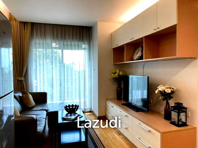 Condos for sale : 2 Beds 2 bath 60 sqm Residence 52 Condominium For Sale