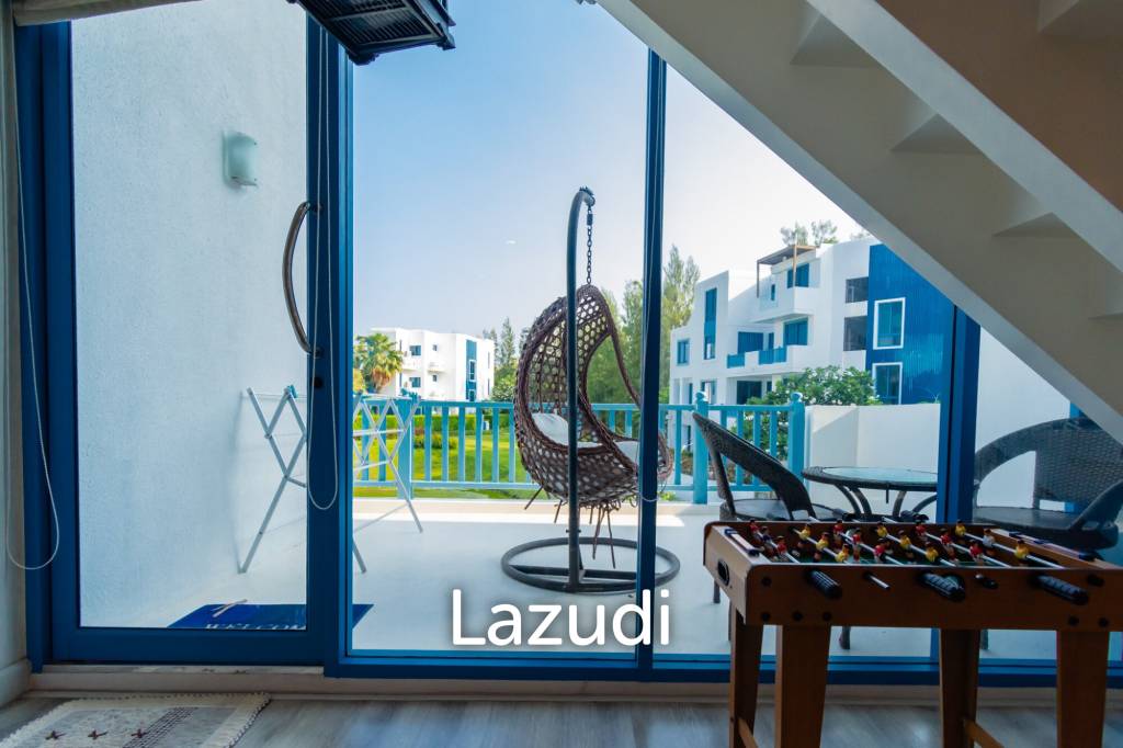 picture THE CREST SANTORA : Luxurious 3 Bed Beachfront Condo - 30/33