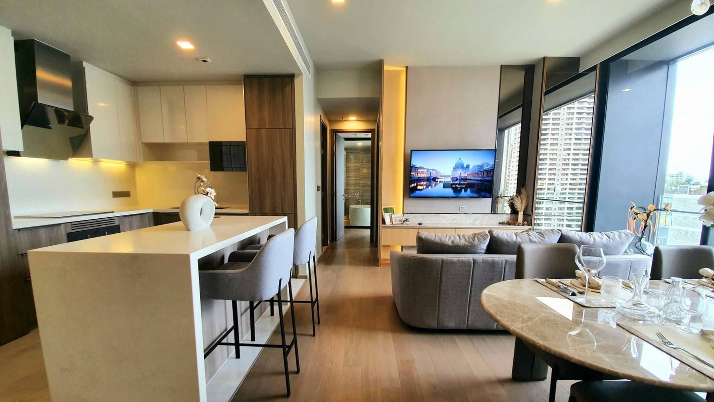 รูป LTH3414 – Celes Asoke FOR RENT 2 beds 2 baths size 86 Sq.M. Near MRT Sukhumvit station ONLY 90k/Month - รูปที่ 3/8