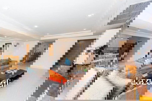 164.0 ตร.ม. 3 ห้องนอน 3 ห้องน้ำ คอนโดสำหรับ ขายใน คลองตันเหนือ