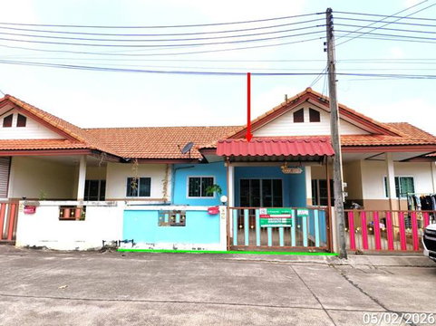 ทาวน์เฮ้าส์ สำหรับขาย แผ่นดินทอง ลิฟวิ่งโฮม มาบยางพร ปลวกแดง ระยอง