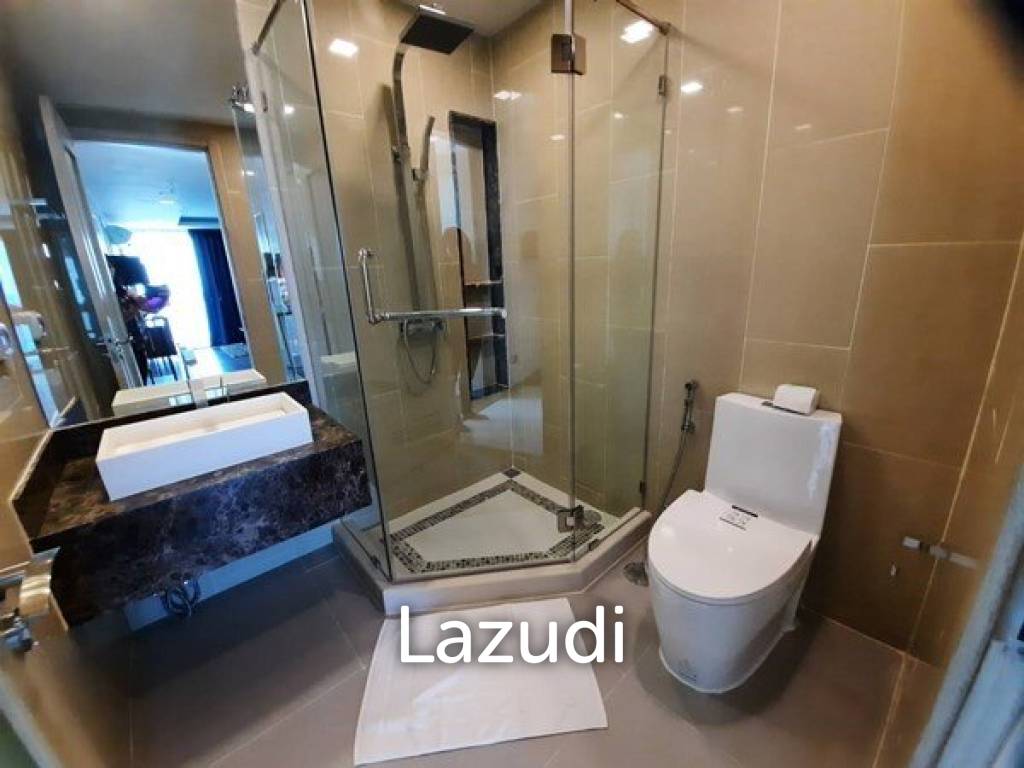 picture Beachfront The Peak Towers Condo for Sale - 16/19