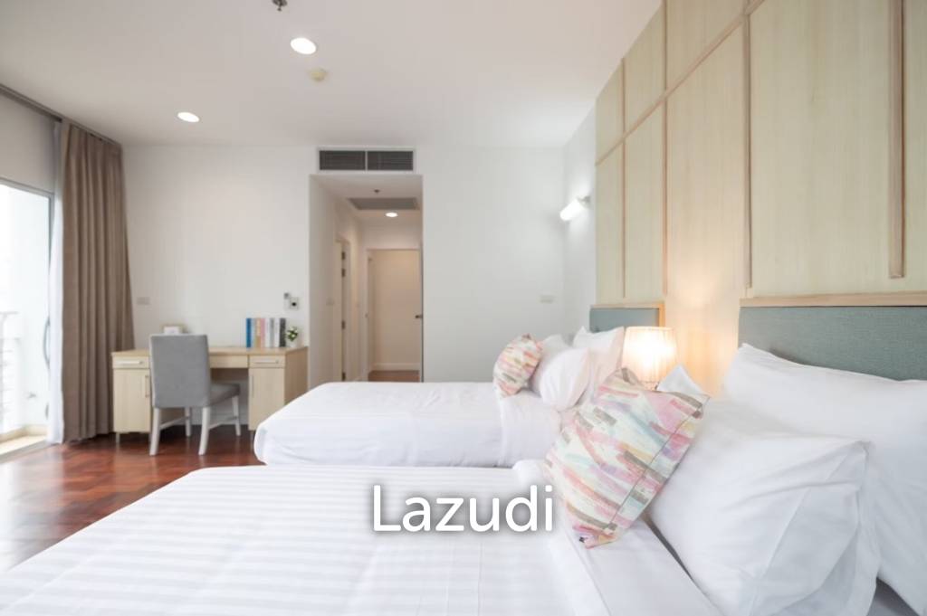 รูป 250.0 ตร.ม.  4 ห้องนอน  4 ห้องน้ำ คอนโดสำหรับ เช่าใน คลองตัน - รูปที่ 18/22