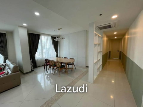 183.0 ตร.ม.  3 ห้องนอน  4 ห้องน้ำ คอนโดสำหรับ ขาย & เช่าใน ทุ่งมหาเมฆ