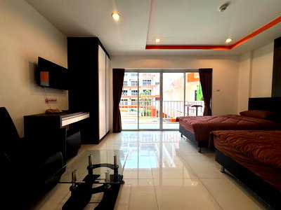 คอนโด สวนลุมพินี : 1 Bedroom Condo for Sale at New Nordic VIP 4 in Pratumnak Hill