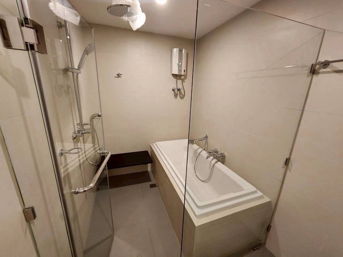 รูป Penthouse Rare Unit ใจกลางอารีย์ — ห้องใหญ่ 110 ตร.ม. ใกล้ BTS อารีย์ เพียง 350 เมตร ลดแรงกว่า 2.4 ล้าน - รูปที่ 23/33