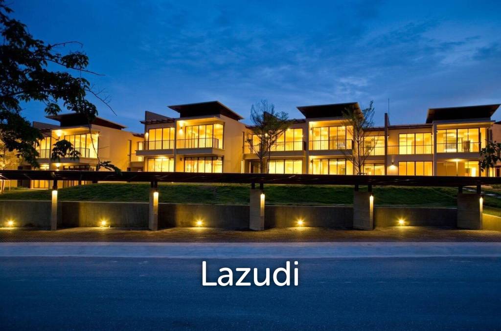picture Luxury 2 Bed Condo on Palm Hills Golf Course - 14/14
