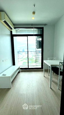 Condos for sale : 1-BR Condo at Bangkok Horizon Sathorn near BTS Saint Louis (ID 1495458)