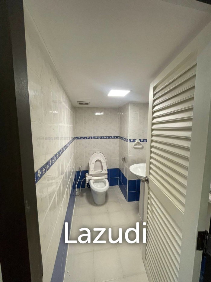 รูป 280.0 ตร.ม. 3 ห้องนอน 4 ห้องน้ำ คอนโดสำหรับ เช่าใน คลองตันเหนือ - รูปที่ 13/13