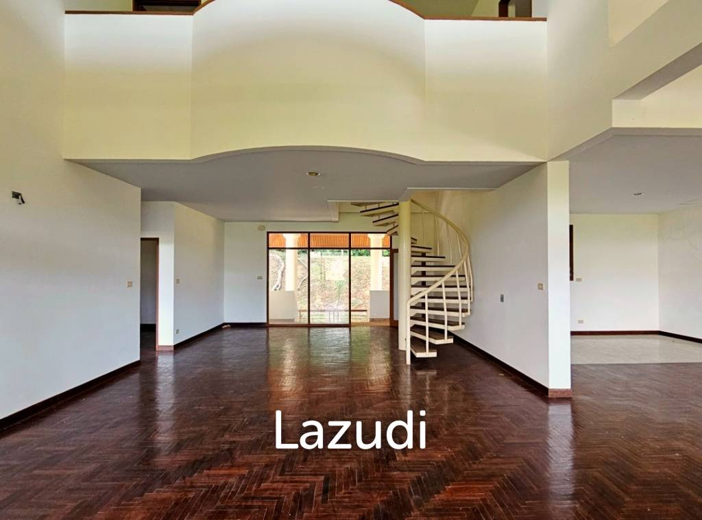 Foreign Freehold 4-Bedroom Penthouse for Sale at Blue Canyon Country Club
