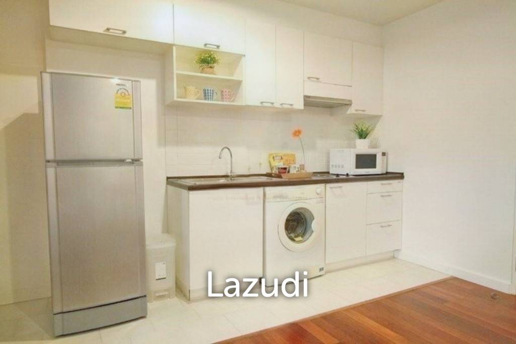 รูป 54.0 ตร.ม.  1 ห้องนอน  1 ห้องน้ำ คอนโดสำหรับ ขายใน คลองตันเหนือ - รูปที่ 2/7