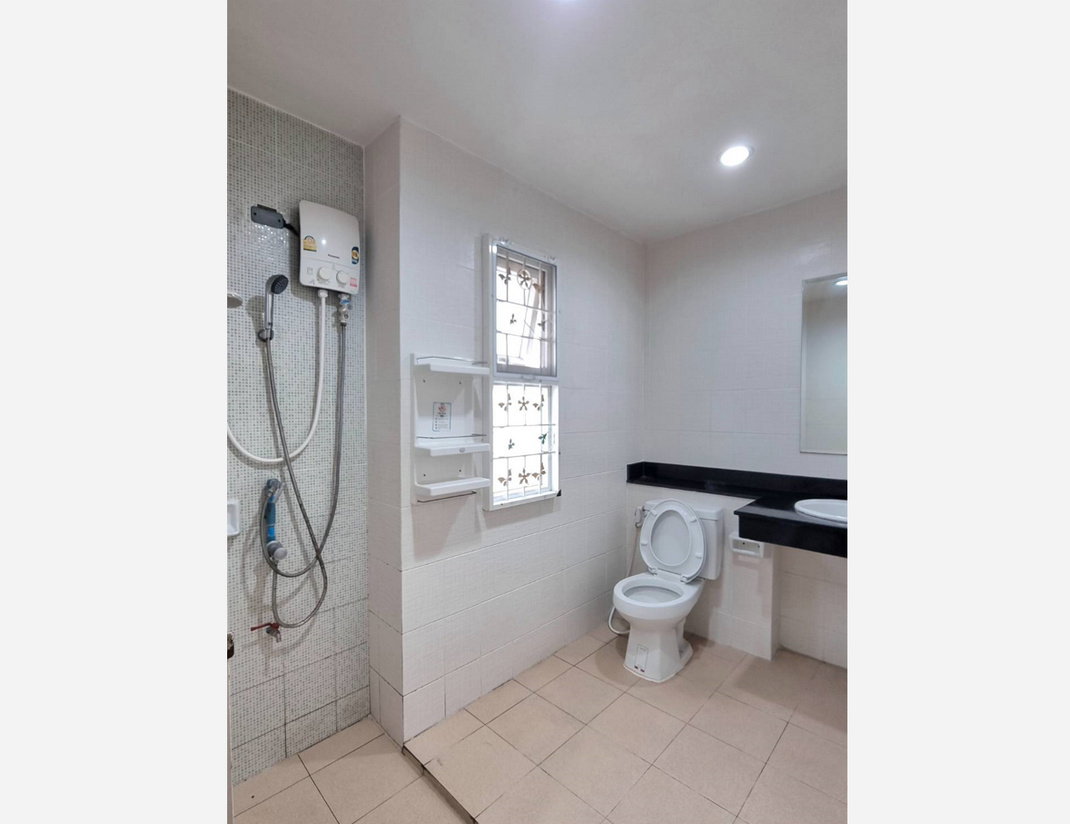 รูป Call : 093-649-9392 หมู่บ้านทิพย์พิมาน บ้านริมน้ำ ใกล้ MRT คลองบางไผ่ 850 เมตร ขายทาวน์เฮ้าส์ 21.5 ตร.วา 3 ห้องนอน 2 ห้องน้ำ ราคาต่ำกว่าตลาด - รูปที่ 12/13