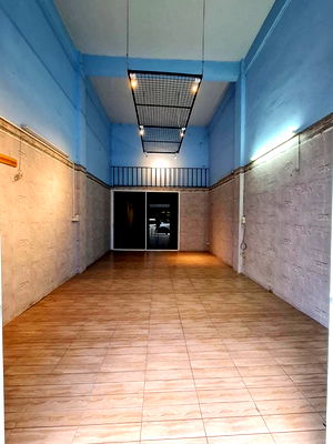 เช่าอาคารพาณิชย์ วิทยาลัยเทคนิคราชสิทธาราม : ให้เช่าอาคารพาณิชย์ 3.5 ชั้น 3 MRT หลักสอง 2.9 กม.บิ๊กซี เพชรเกษม 500 ม.3นอน 2 น้ำ 18 ตร.วา.230 ตร.ม. ด้านหน้ากั้นกระจก รร.อนุบาลเด่นหล้า