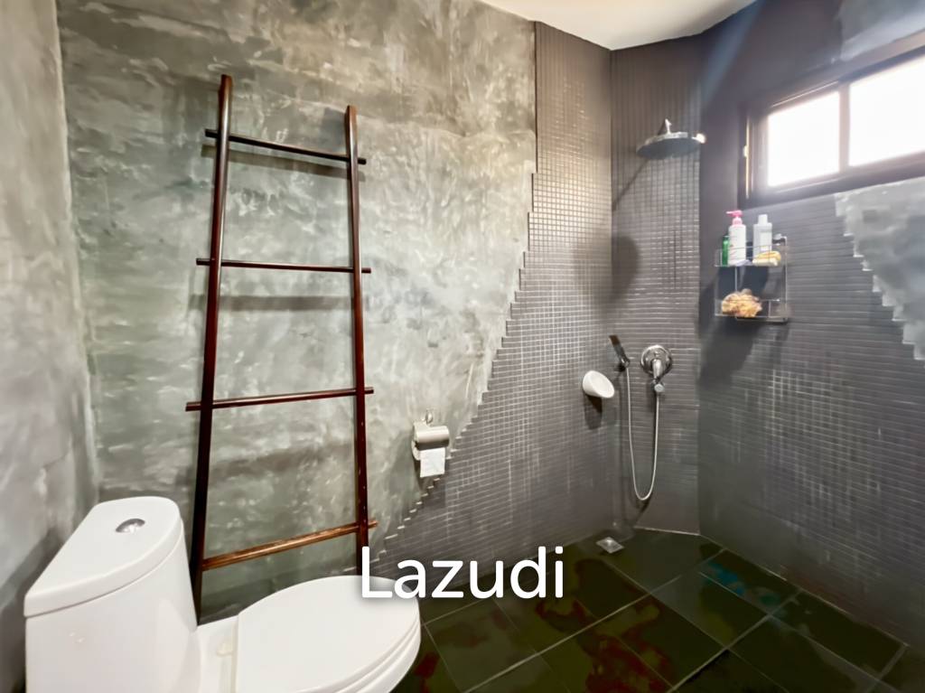 picture The Heights 2: 4-Bedrooms with Private Pool and Garden - 39/58